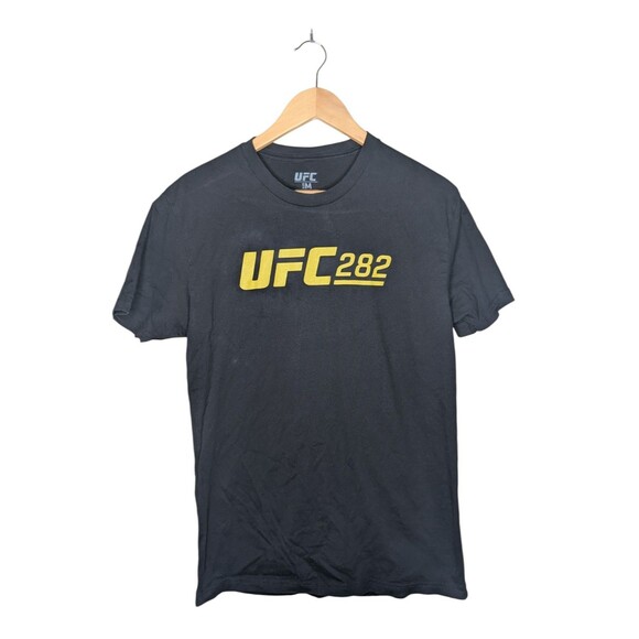 UFC 282 T-Shirt Men's Size M Blachowicz vs Ankalaev Light Heavyweight Champions - Picture 1 of 3